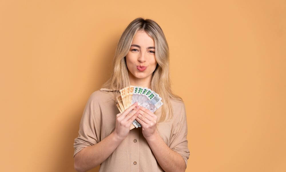 10 Ideias de Renda Extra Para Pessoas de Baixa Renda